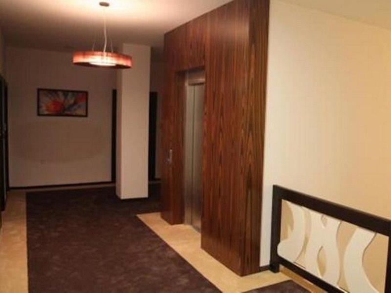 Amazona Hotel Приштина Екстер'єр фото